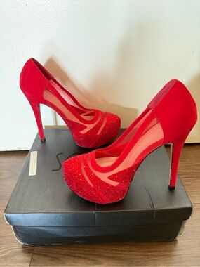*BRAND NEW* Sofree Red Crystal Platform Stiletto Mesh SeeThrough Pump Suede Heel
